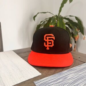 New Era fitted cap size 7 1/4 brand new never worn